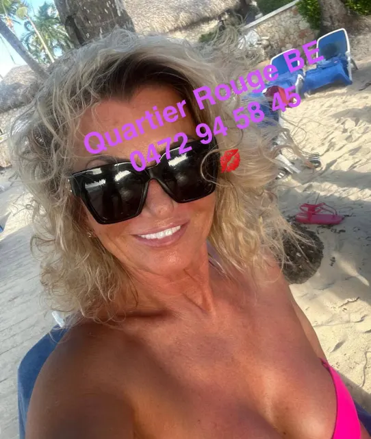 ILONA MATURE - MILF