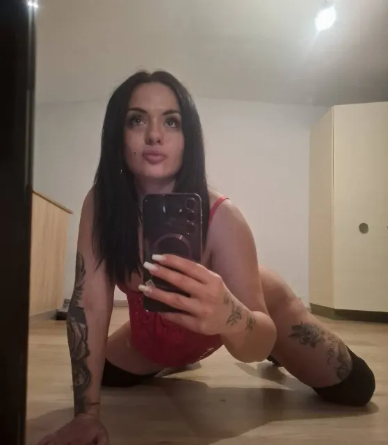 Erika sweet